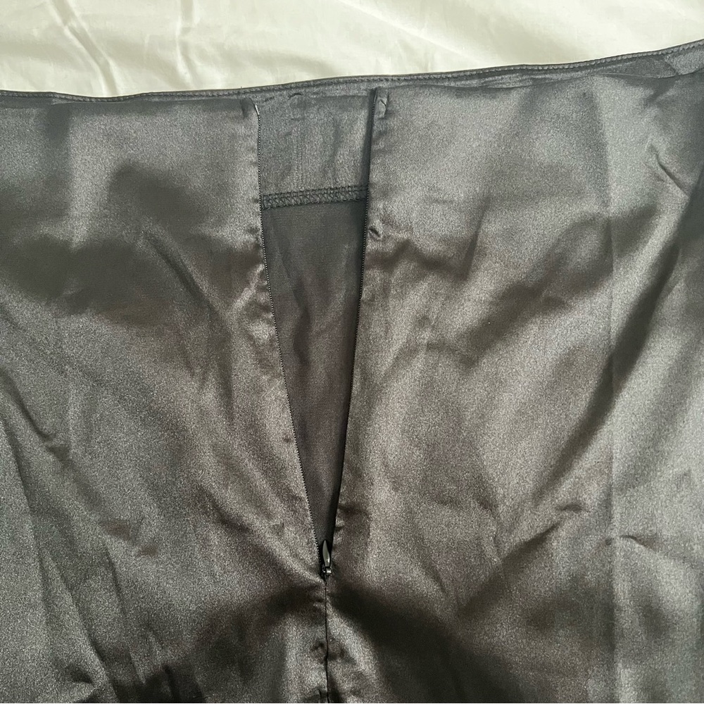 Shein Skirt - Picture 4 of 5
